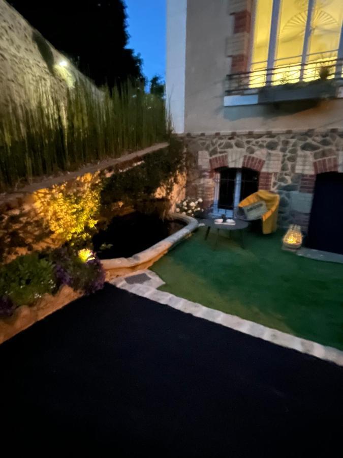 Bed and Breakfast La Demeure Sillé-le-Guillaume Exterior foto