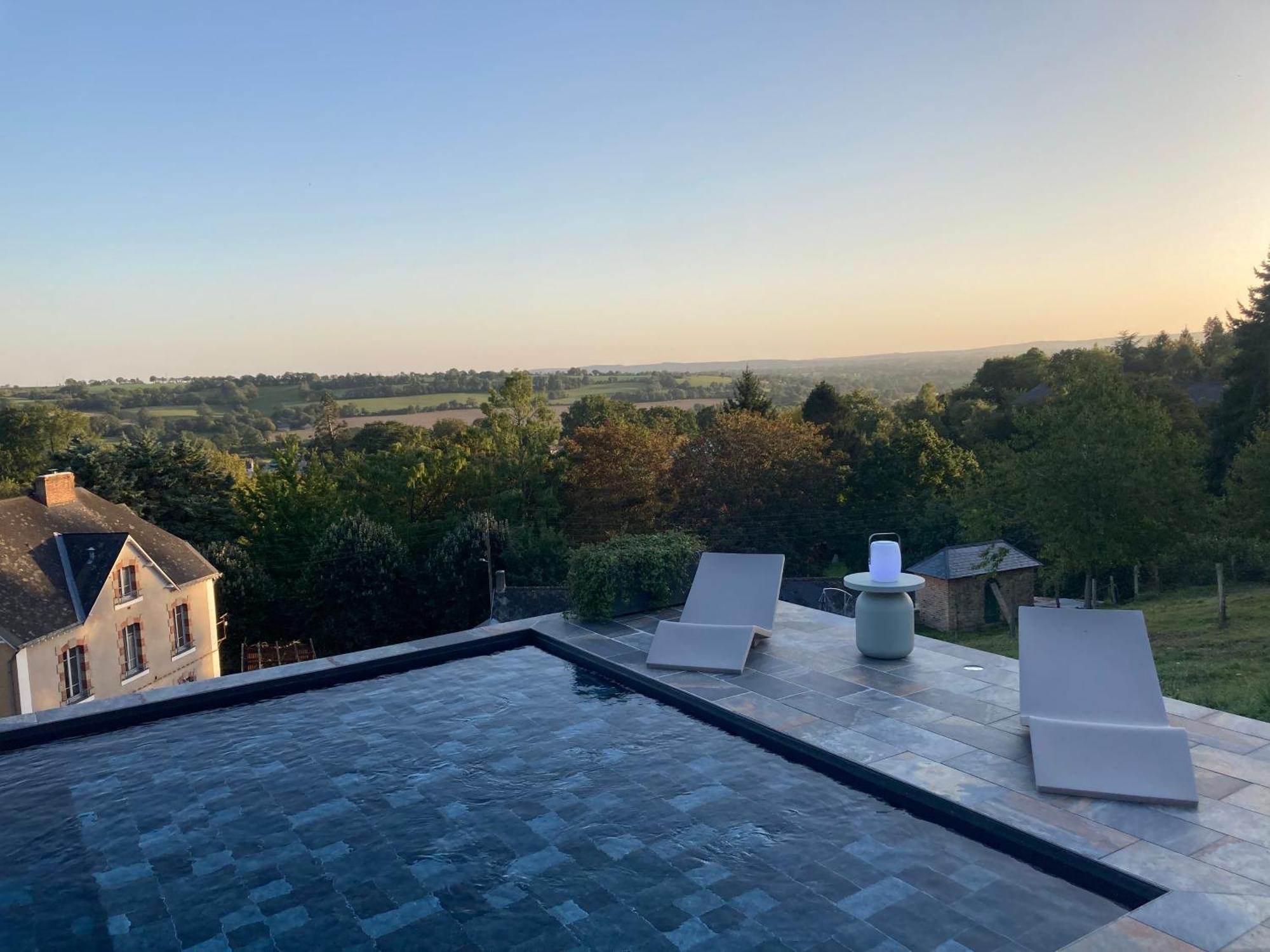 Bed and Breakfast La Demeure Sillé-le-Guillaume Exterior foto